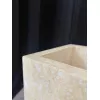 Кашпо из мрамора Sunny Light